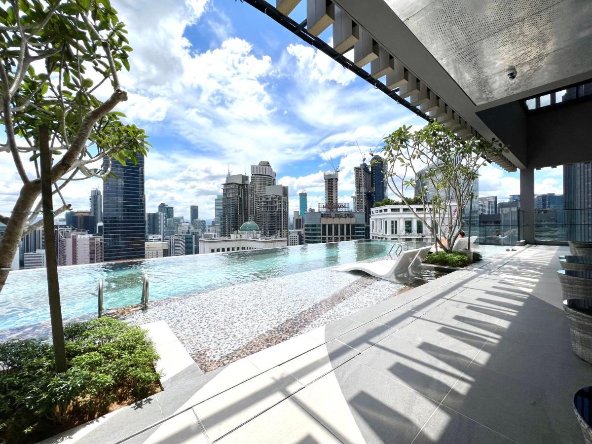 Appartamento Axon Bukit Bintang Pavillion Kl Klcc By Gomain Kuala Lumpur Esterno foto