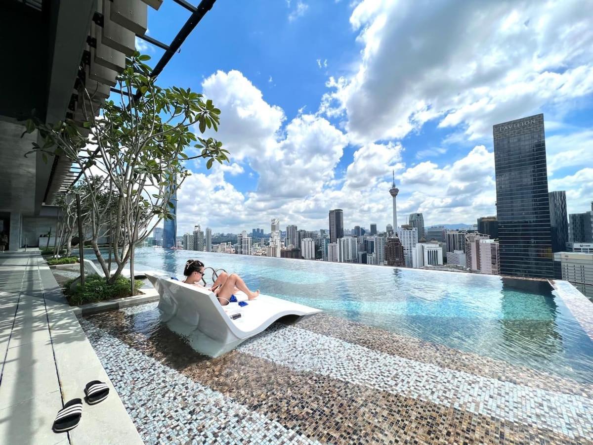 Appartamento Axon Bukit Bintang Pavillion Kl Klcc By Gomain Kuala Lumpur Esterno foto